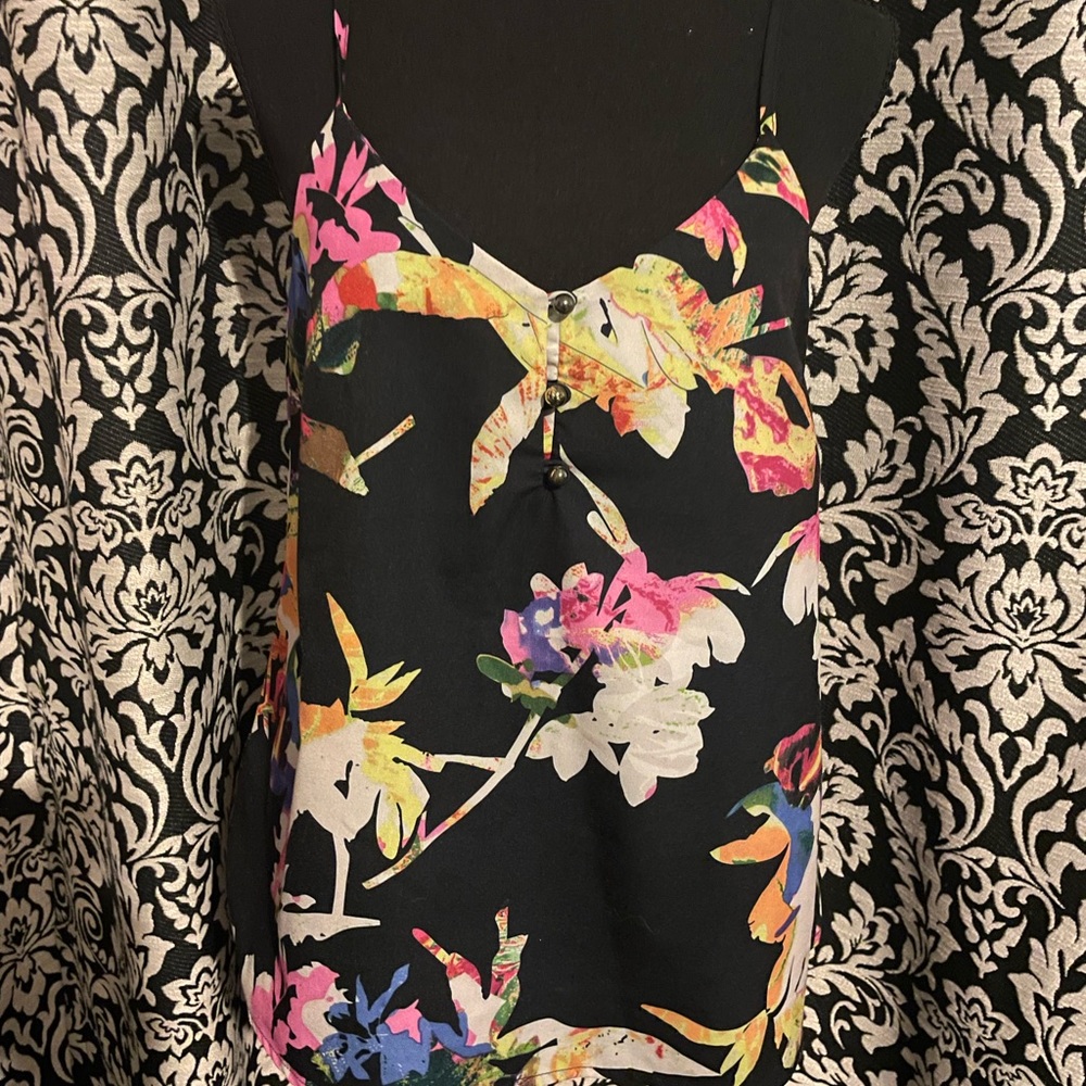 Yumi Kim Floral Camisole Black with Floral print Size Small